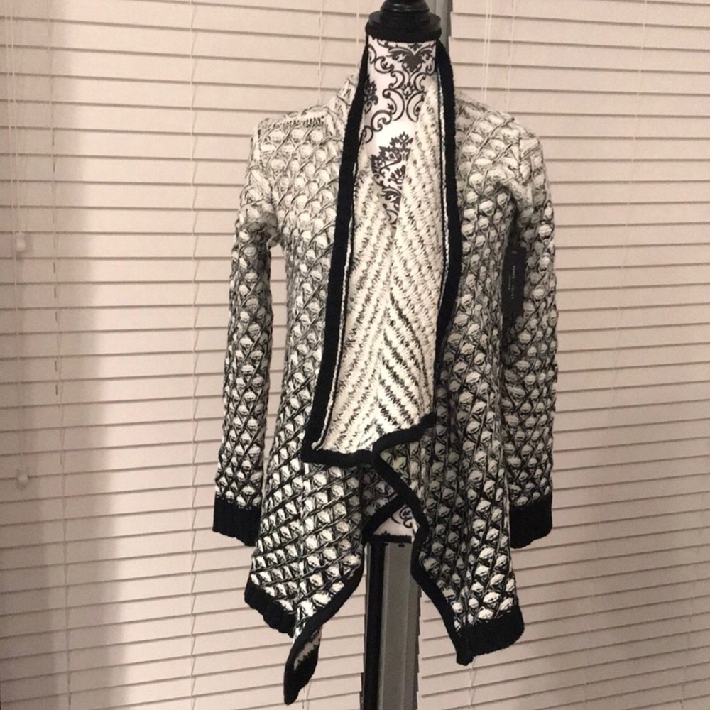 Romeo + Juliet couture sweater 🛑